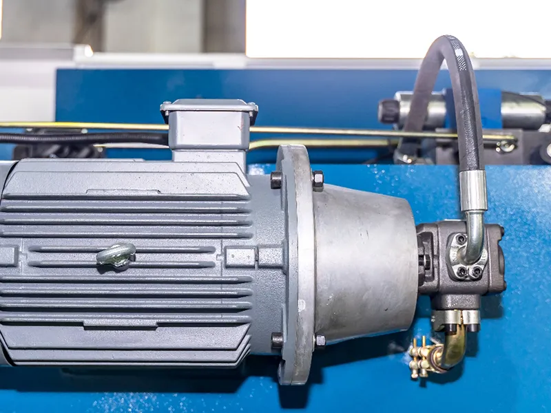 Servo Motor
