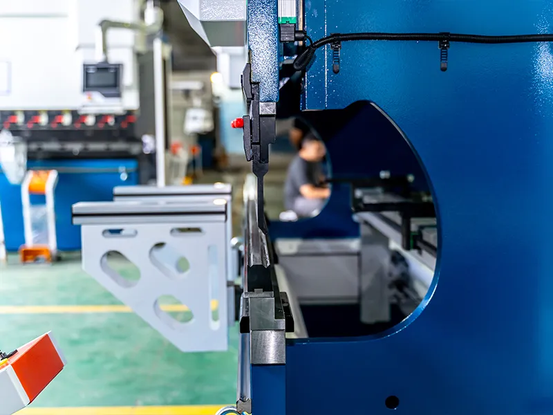 Press Brake Tooling (Punch & Die)